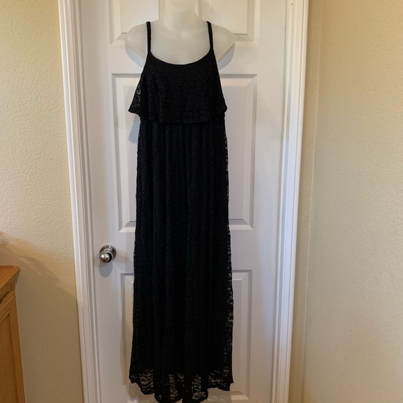 torrid Dresses & Skirts - FINAL MARKDOWN 🖤Torrid Lace Maxi🖤